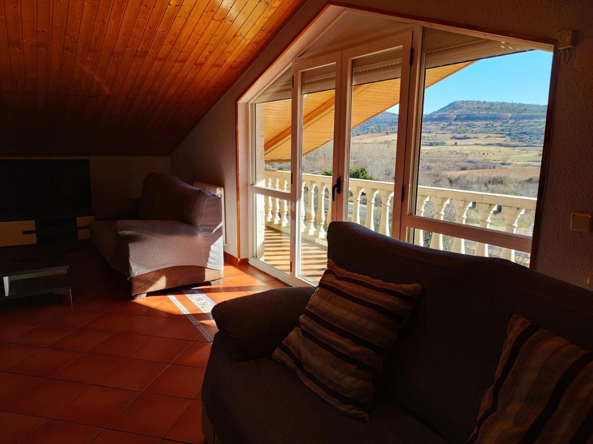 Casa De La Hiedra Soria Villa Eksteriør billede